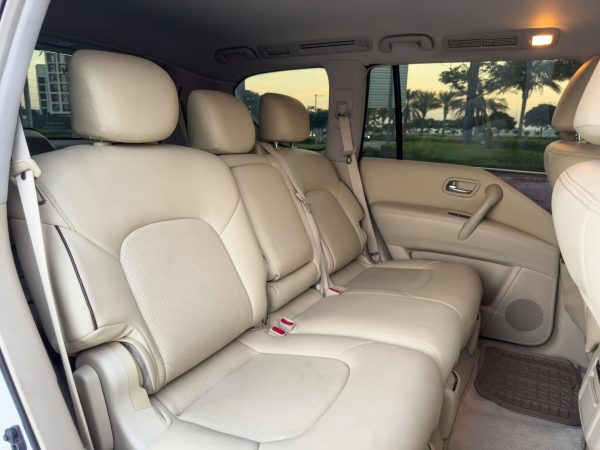 Nissan Patrol 2014 Platinum Edition
