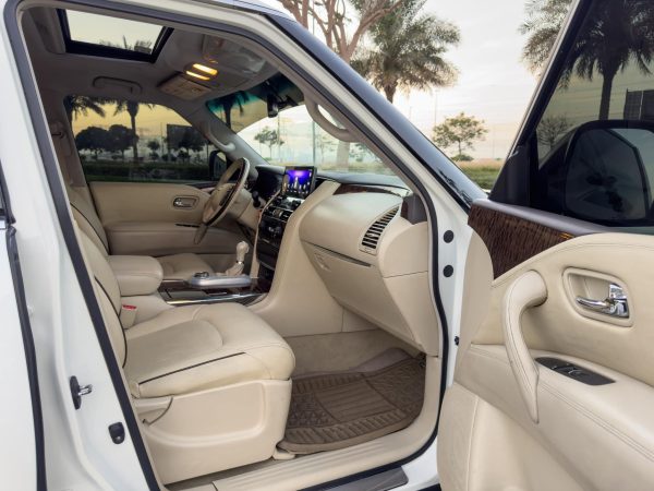 Nissan Patrol 2014 Platinum Edition