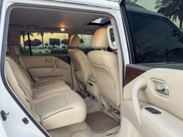 Nissan Patrol 2014 Platinum Edition